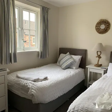 Seaside At The Bay Filey, Sleeps 4, 2 Dogs Welcome For Free Too * 法利