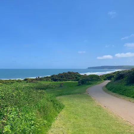 Seaside At The Bay Filey, Sleeps 4, 2 Dogs Welcome For Free Too *