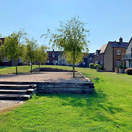 Seaside At The Bay Filey, Sleeps 4, 2 Dogs Welcome For Free Too