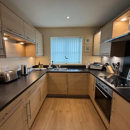 Holiday home Seaside Cottage, The Bay, 2 Bedrooms, Patio, Parking Nearby, 2 Dogs Welcome Filey